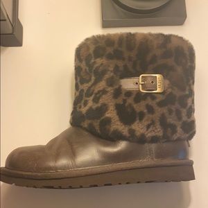 Brown leather and leopard shearling UGG boots